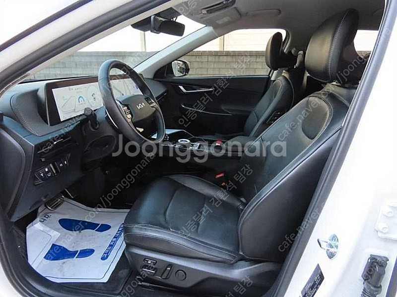 EV6 중고 EV6 중고차 흰색 2022년식 79,608km 롱레인지 어스 수원중고차--7